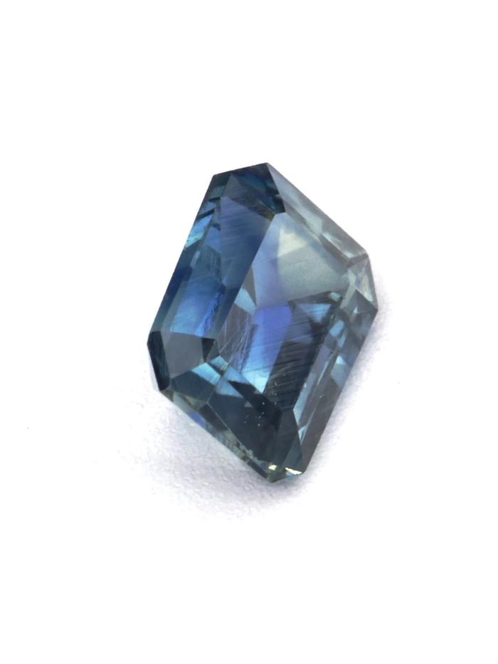 Nangi fine jewelry - teal / Peacock gemstone in gold