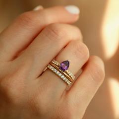 Nangi fine jewelry - purple amethyst ring in yellow gold