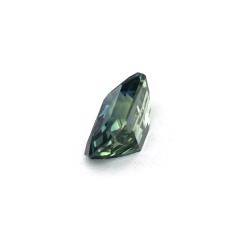 Nangi fine jewelry - green sapphire gemstone in gold