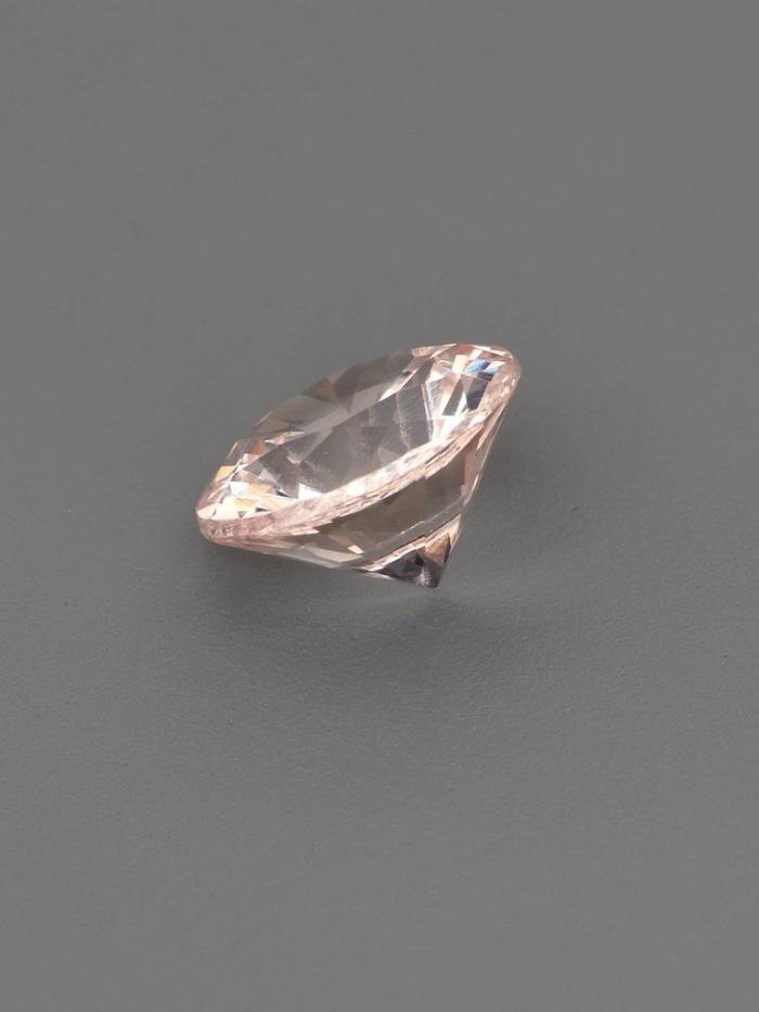 Nangi fine jewelry - champagne gemstone in gold