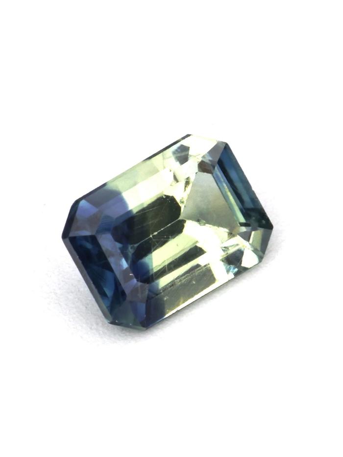 Nangi fine jewelry - teal / Peacock gemstone in gold