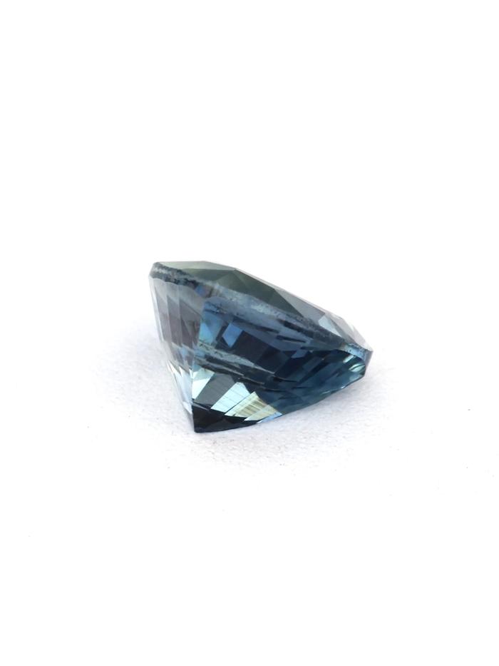 Nangi fine jewelry - blue gemstone in gold
