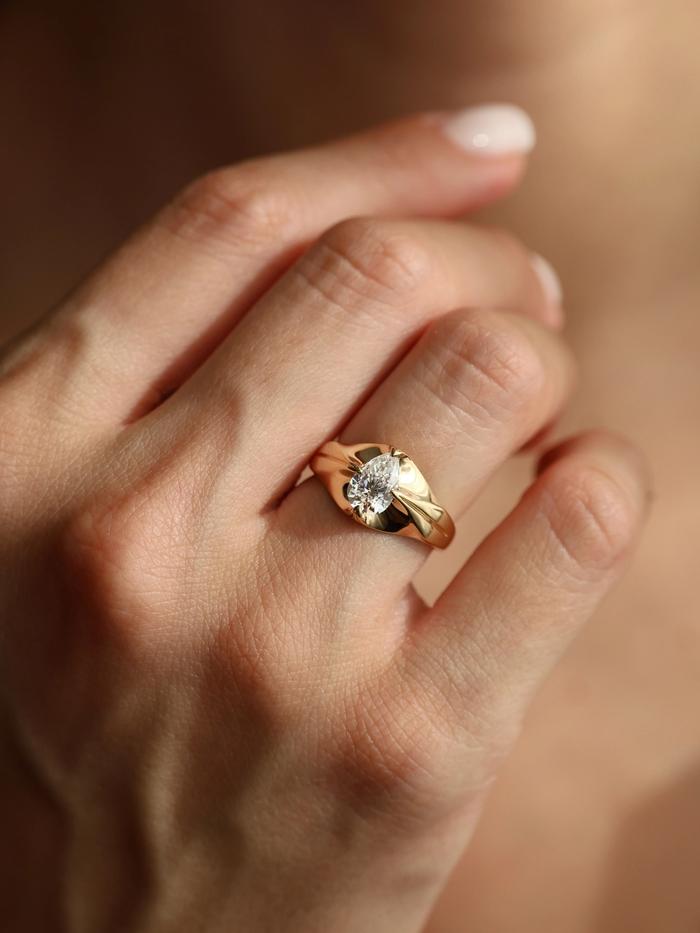 Nangi fine jewelry - ring in gold