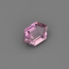 Nangi fine jewelry - pink gemstone in gold
