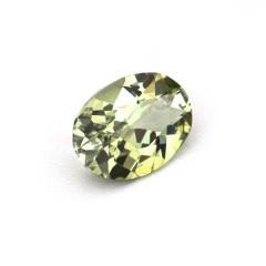 Nangi fine jewelry - green gemstone in gold
