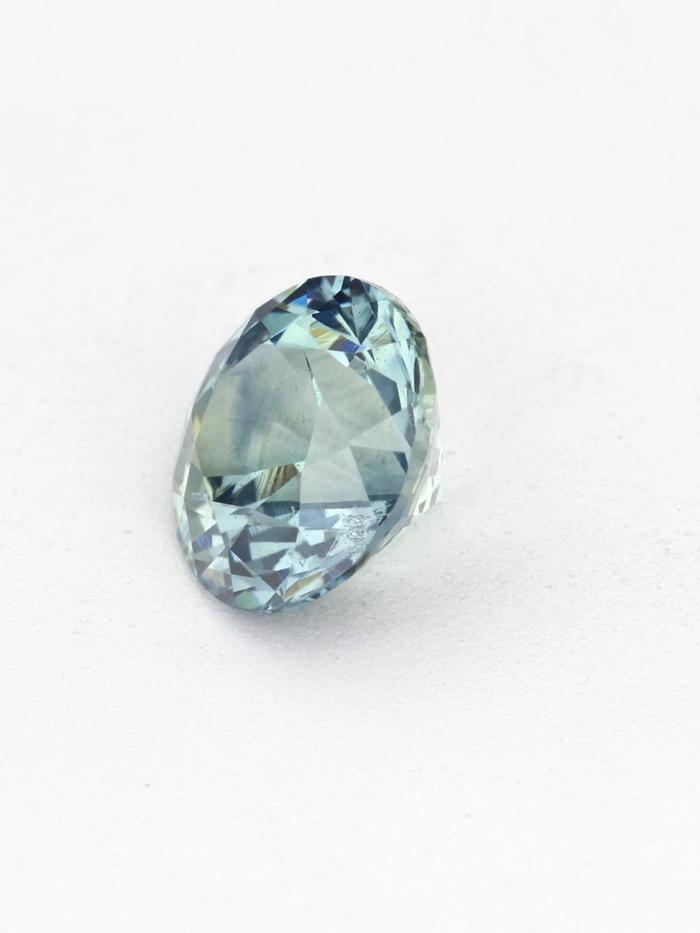 Nangi fine jewelry - blue gemstone in gold