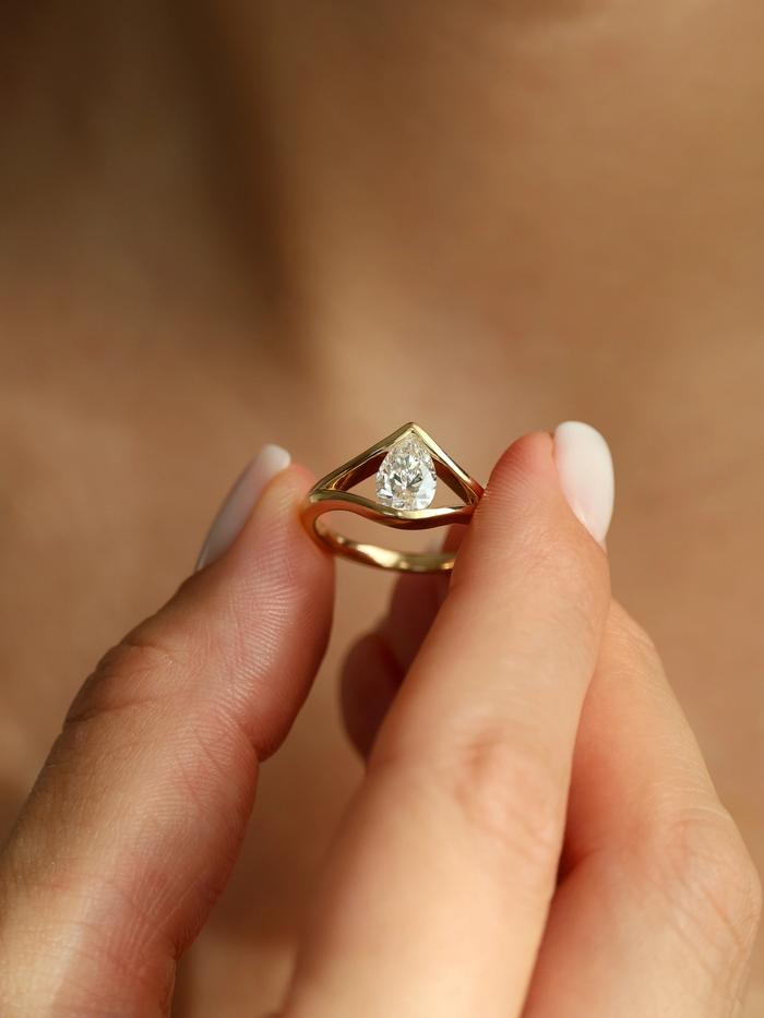 Nangi fine jewelry - ring in gold