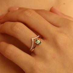 Nangi fine jewelry - green sapphire ring in rose_gold