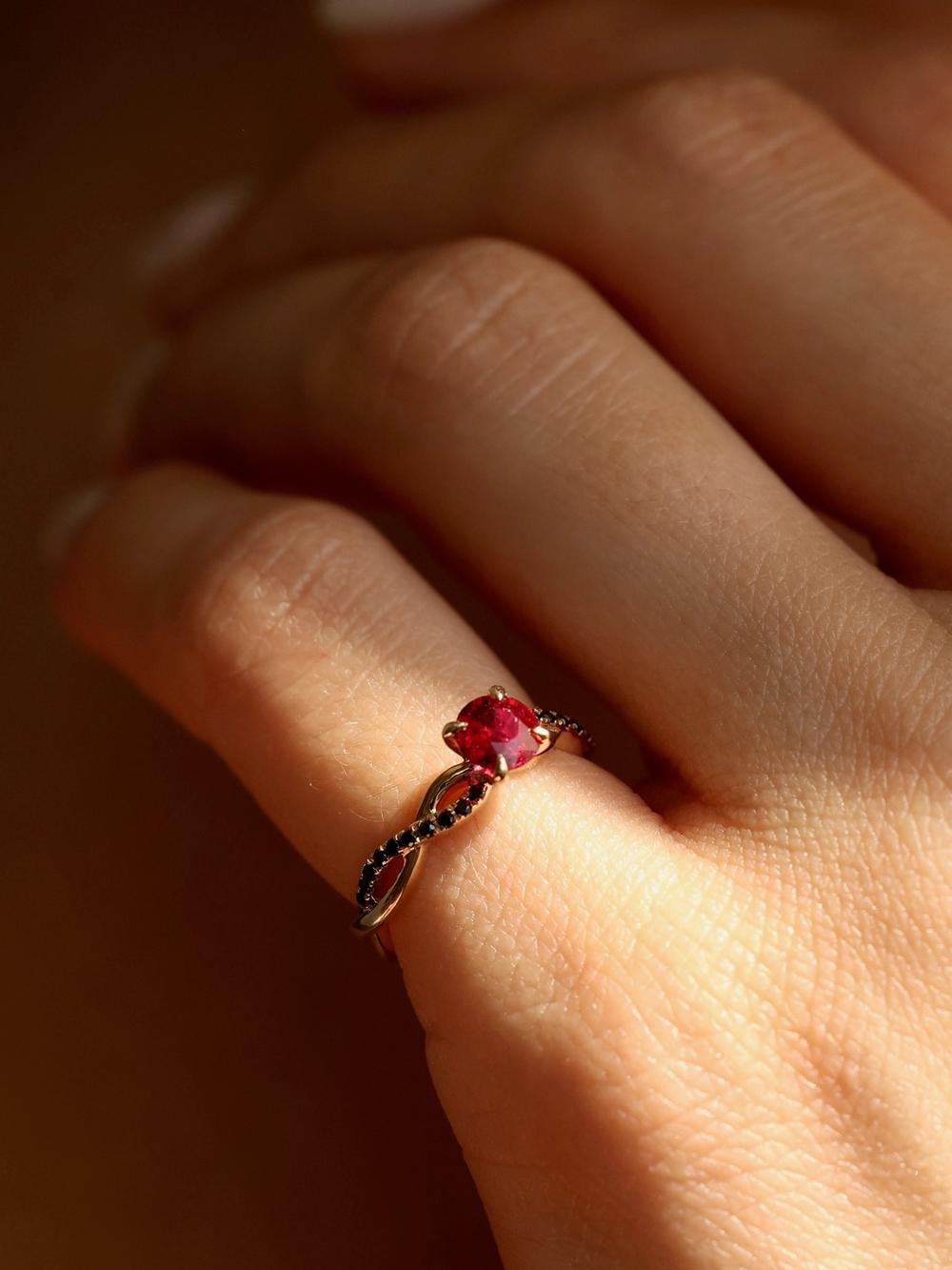 Twisted Ruby Glow & Black Diamonds