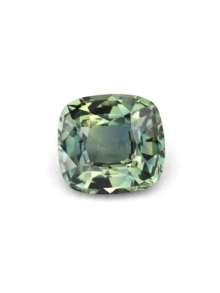 Nangi fine jewelry - green gemstone in gold