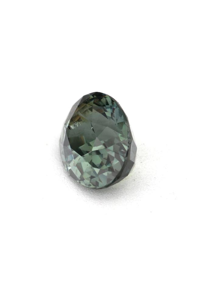 Nangi fine jewelry - green sapphire gemstone in gold