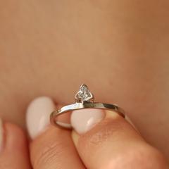 Nangi fine jewelry - white lab-grown diamond ring in gold