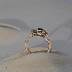 Nangi fine jewelry - green ring in yellow gold