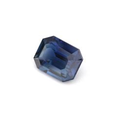 Nangi fine jewelry - blue sapphire gemstone in gold
