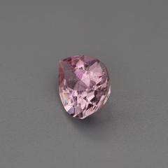 Nangi fine jewelry - pink gemstone in gold