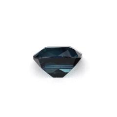 Nangi fine jewelry - green gemstone in gold