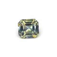 Nangi fine jewelry - blue gemstone in gold