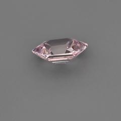 Nangi fine jewelry - pink sapphire gemstone in gold