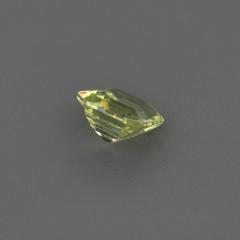 Nangi fine jewelry - green gemstone in gold