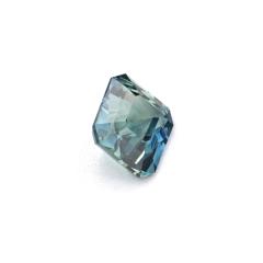 Nangi fine jewelry - blue sapphire gemstone in gold