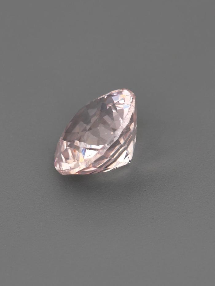 Nangi fine jewelry - champagne gemstone in gold