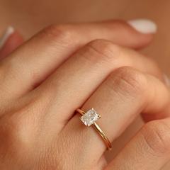 Nangi fine jewelry - white ring in gold