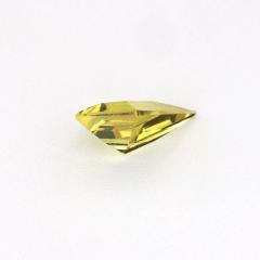 Nangi fine jewelry - yellow gemstone in gold