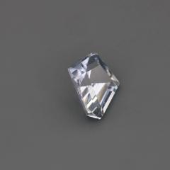Nangi fine jewelry - blue gemstone in gold