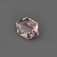 Nangi fine jewelry - pink gemstone in gold