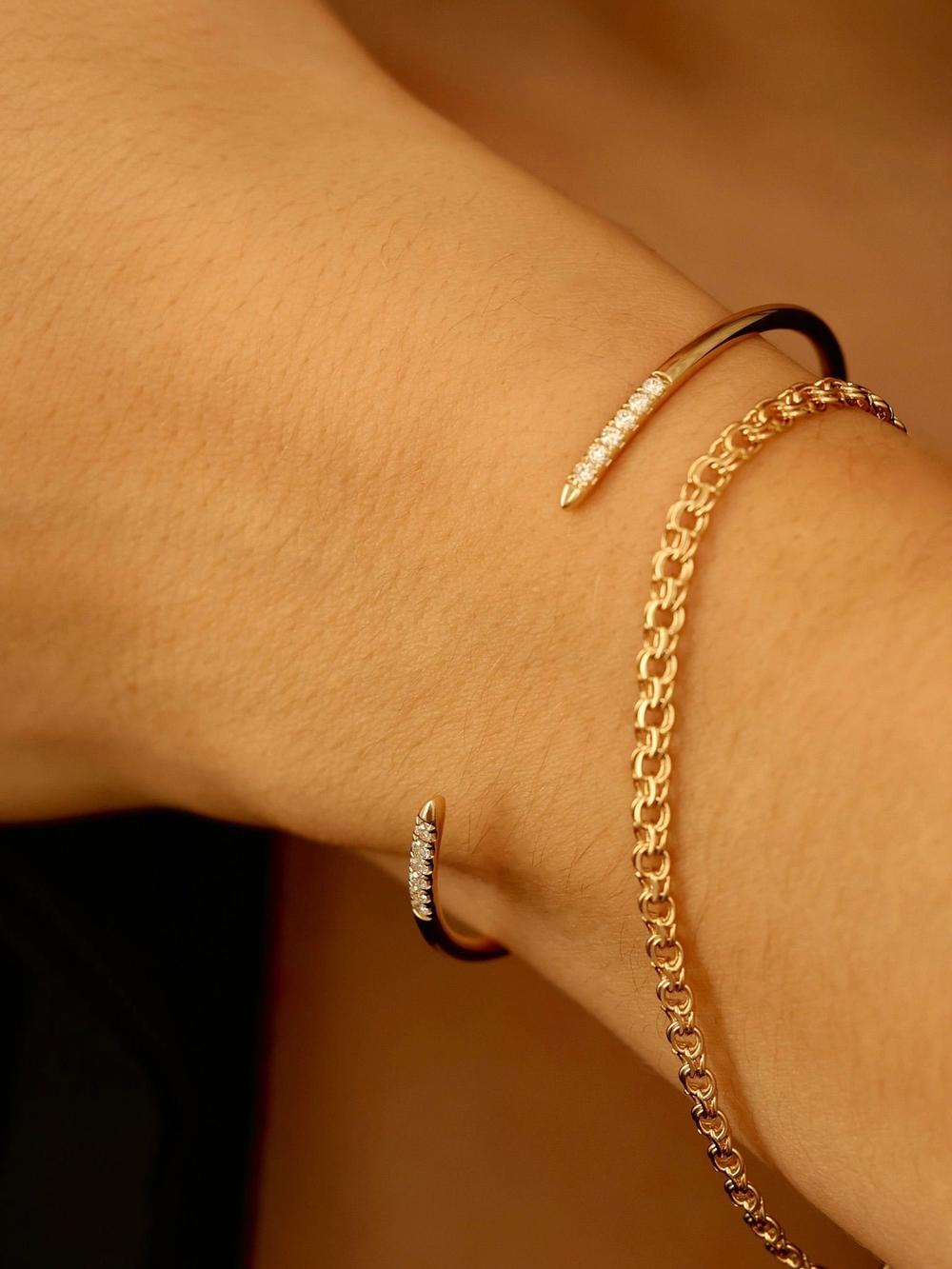 Snake Tail Diamond Bangle