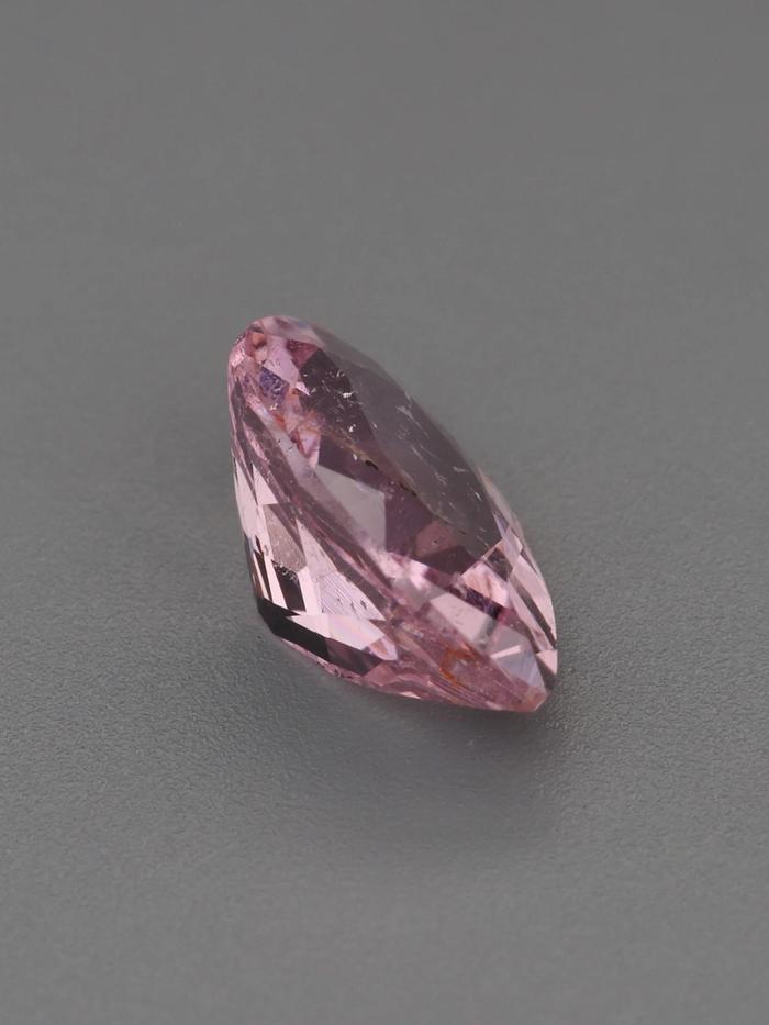Nangi fine jewelry - pink gemstone in gold