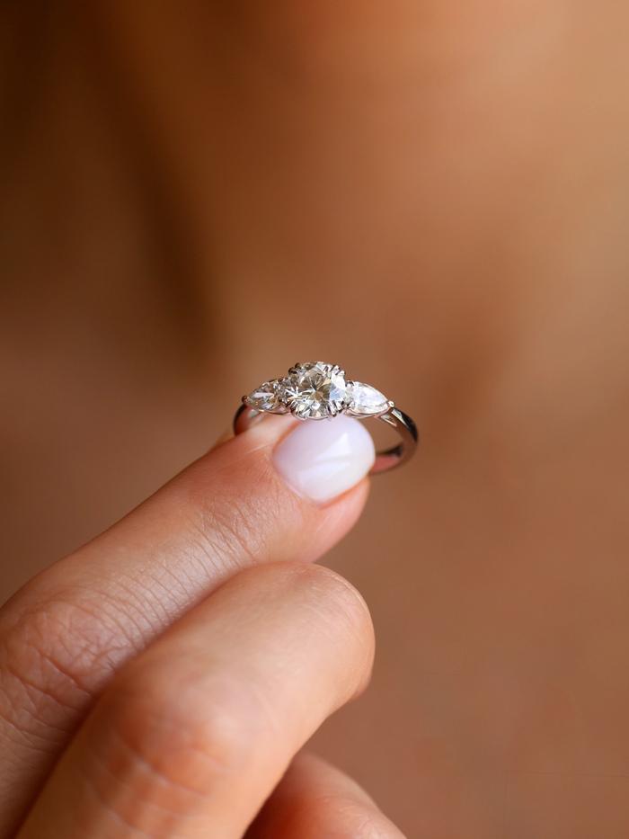 Nangi fine jewelry - ring in gold