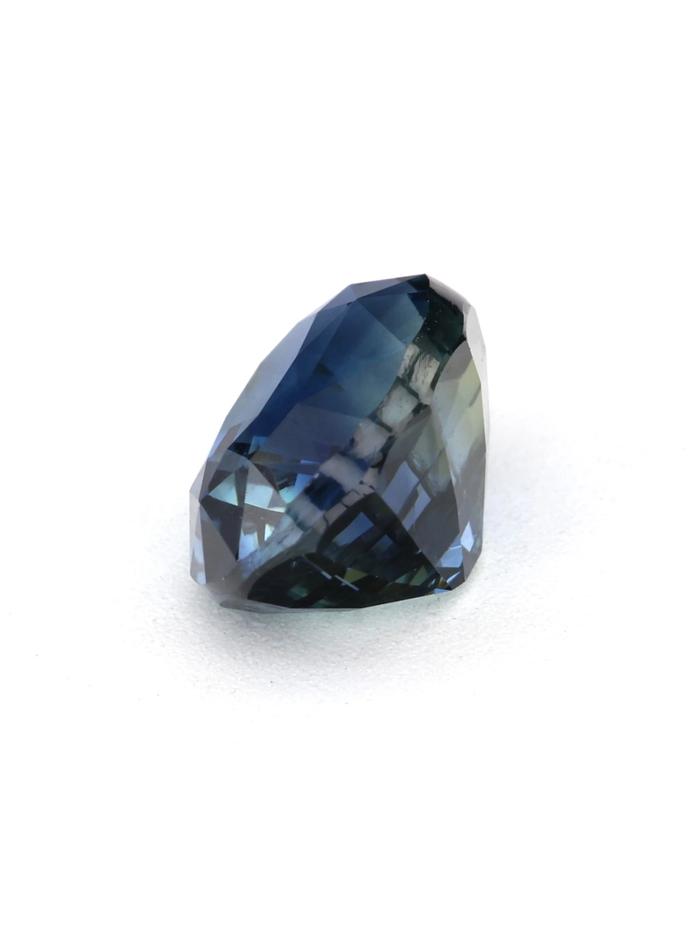 Nangi fine jewelry - blue gemstone in gold