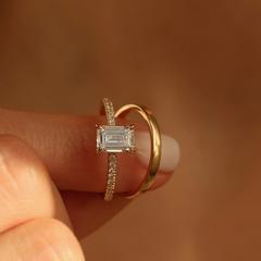 Nangi fine jewelry - white lab-grown diamond ring in gold