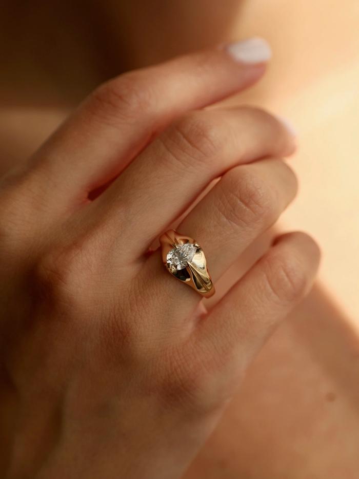 Nangi fine jewelry - ring in gold