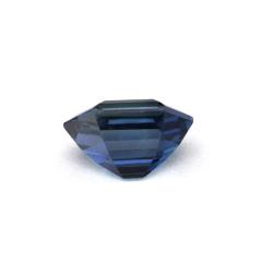 Nangi fine jewelry - blue gemstone in gold
