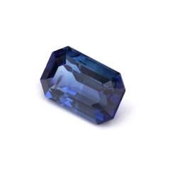 Nangi fine jewelry - blue gemstone in gold