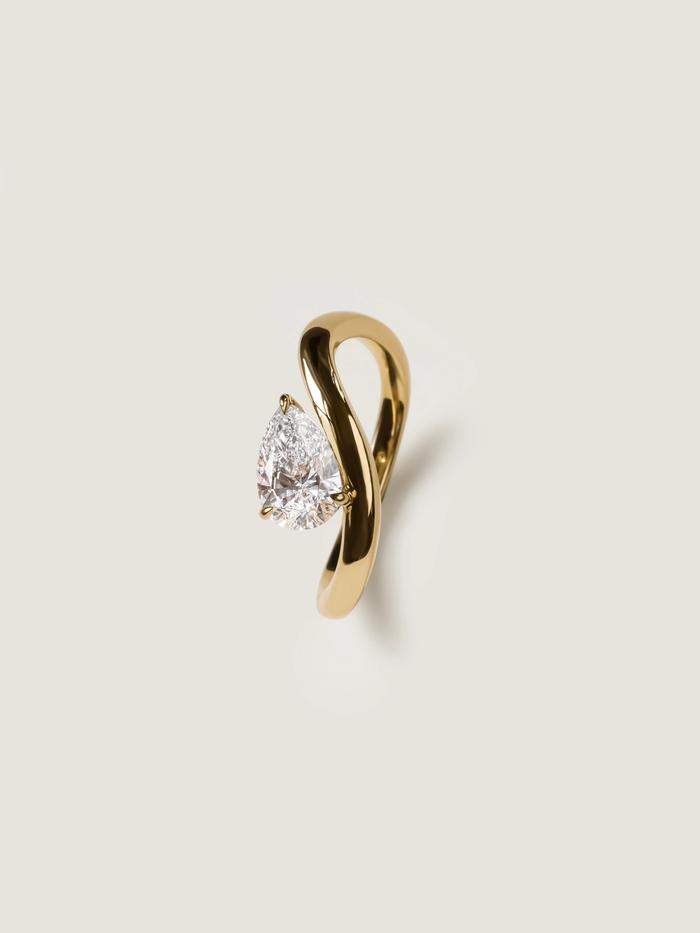 Nangi fine jewelry - white lab-grown diamond ring in gold