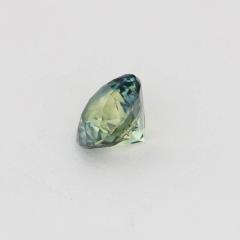 Nangi fine jewelry - green gemstone in gold