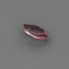 Nangi fine jewelry - pink gemstone in gold