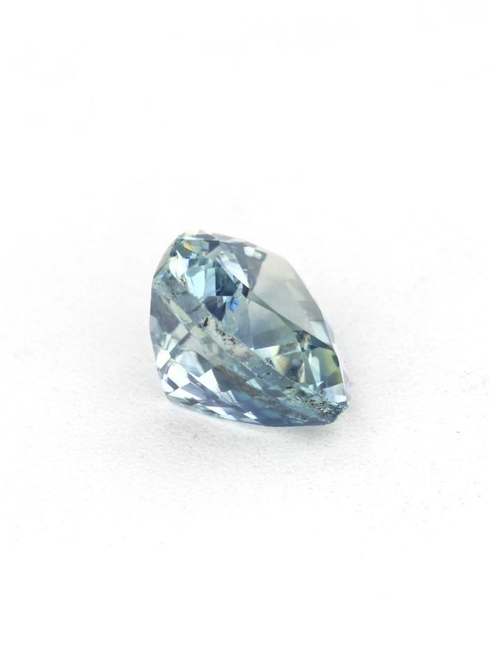 Nangi fine jewelry - blue gemstone in gold