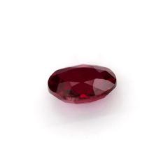 Nangi fine jewelry - red gemstone in gold