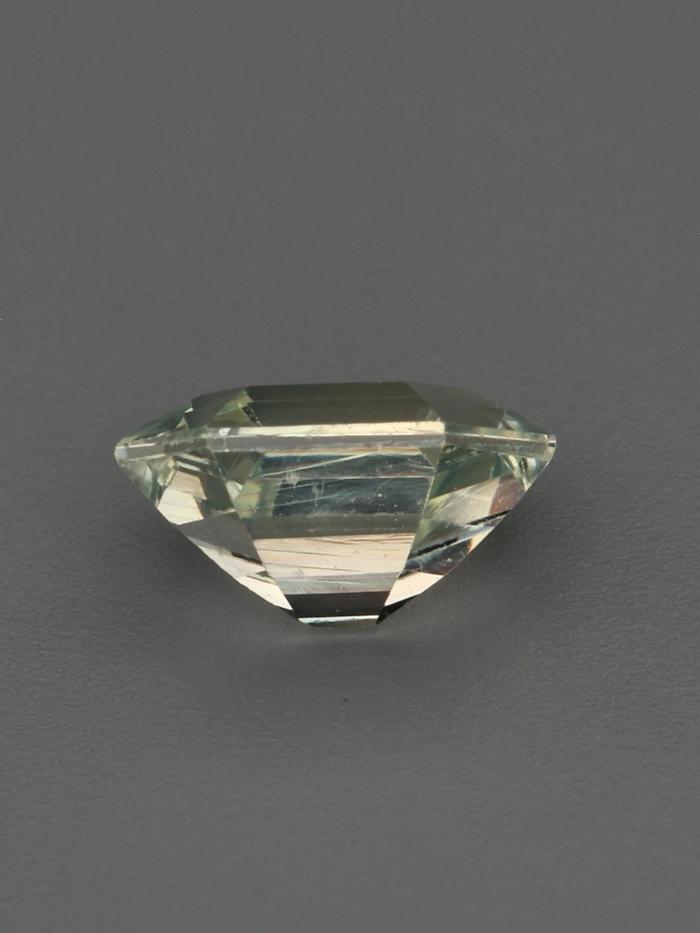 Nangi fine jewelry - blue gemstone in gold