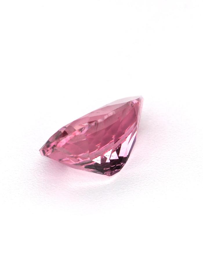 Nangi fine jewelry - pink gemstone in gold