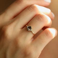 Nangi fine jewelry - brown ring in yellow gold