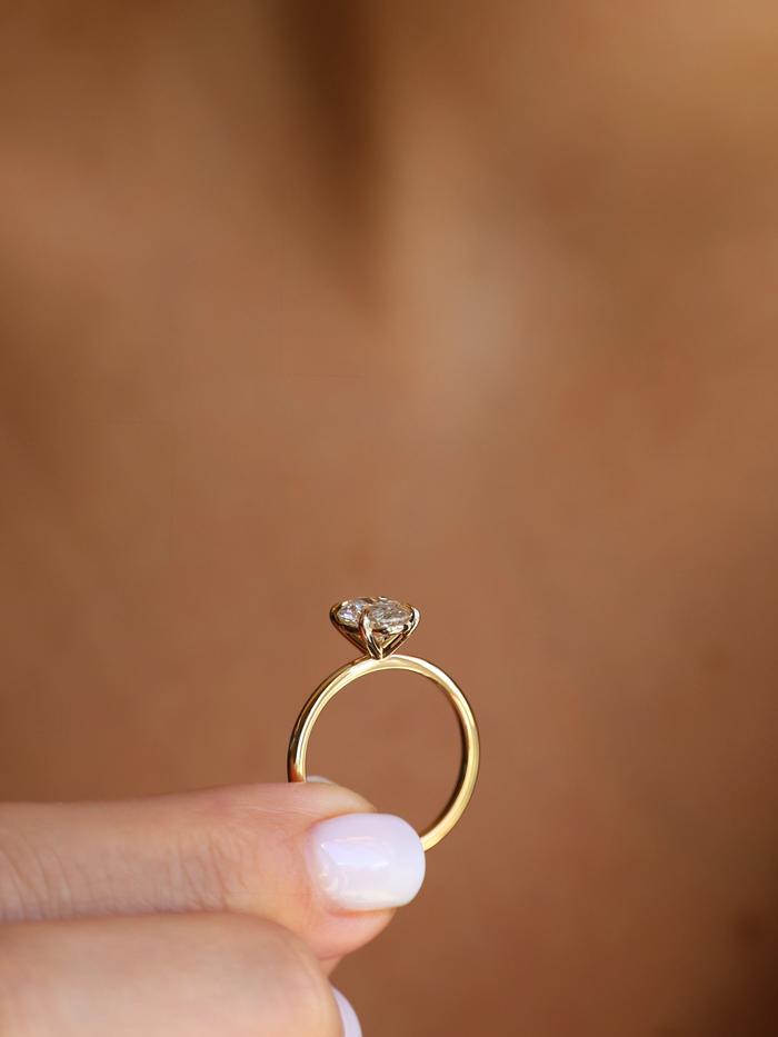 Nangi fine jewelry - lab-grown diamond ring in gold