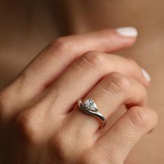 Nangi fine jewelry - white lab-grown diamond ring in gold