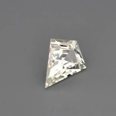 Nangi fine jewelry - champagne sapphire gemstone in gold