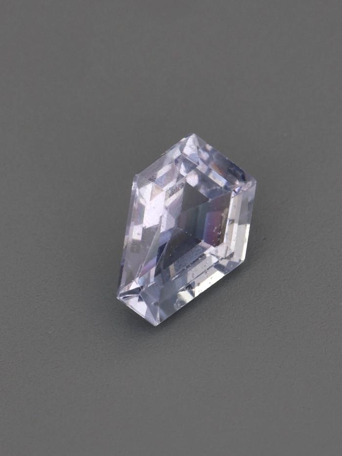 Nangi fine jewelry - purple gemstone in gold