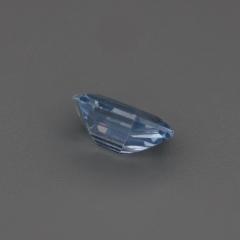 Nangi fine jewelry - blue gemstone in gold